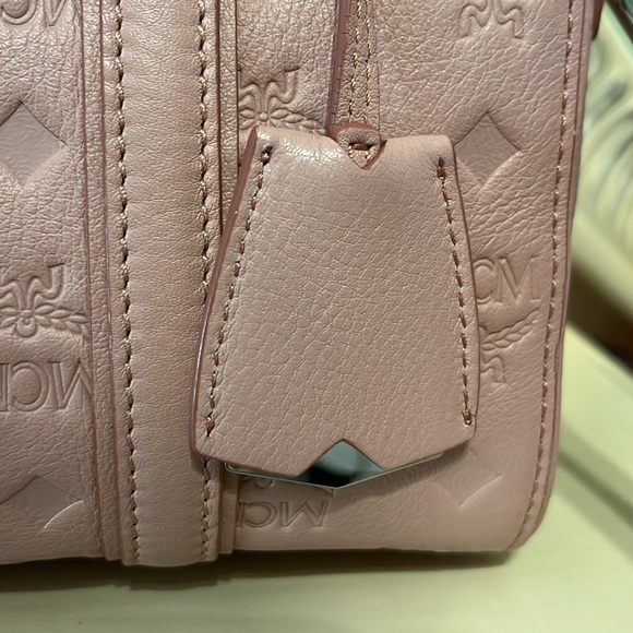 Authentic Boston Bag in Monogram Debossed Nappa Leather Pink - Picture 3 of 15